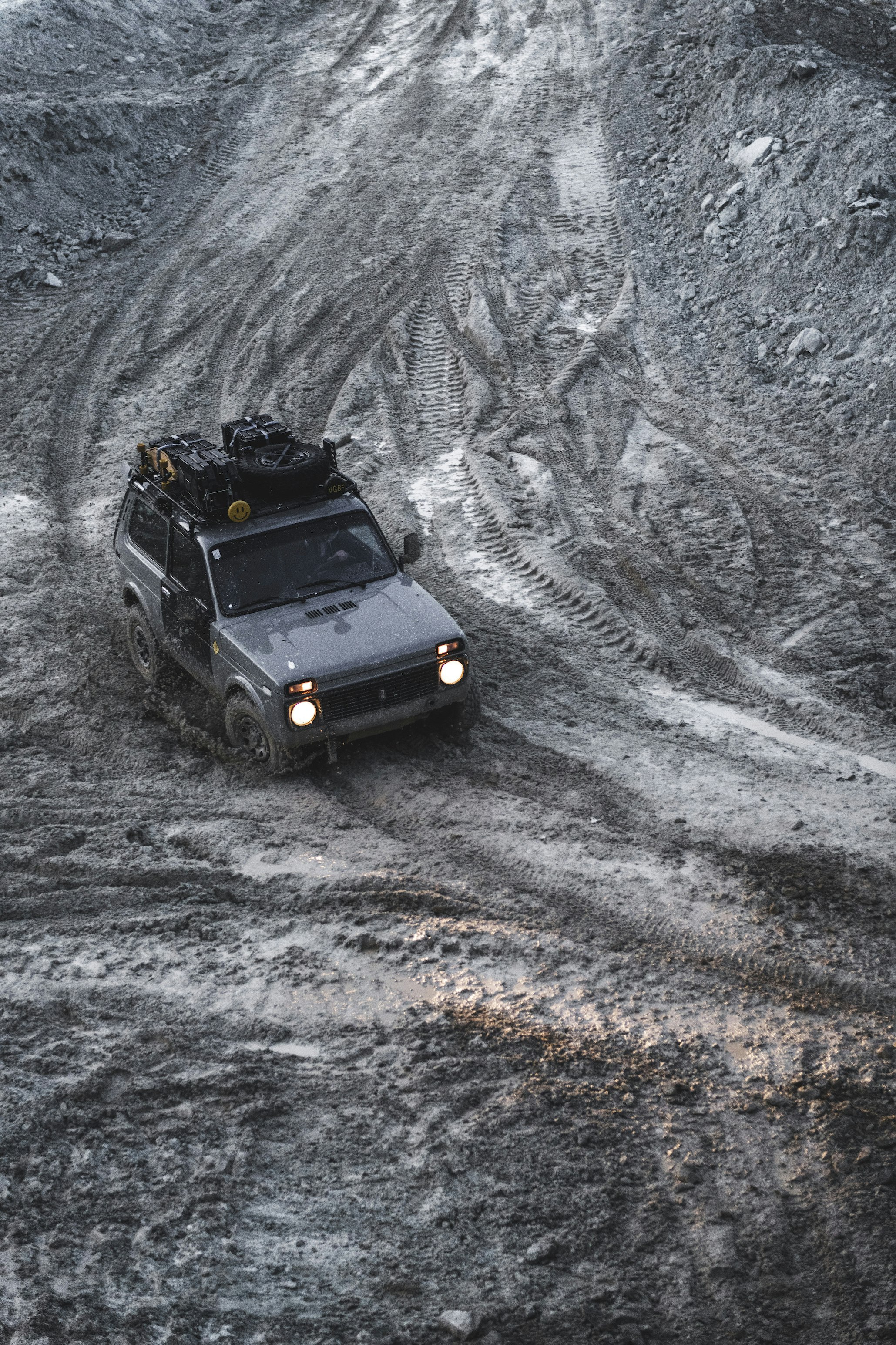 Vagabund Moto Russian Lada Niva 4x4 Release